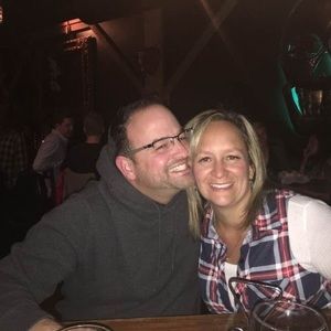 Meet your Posher, Dana